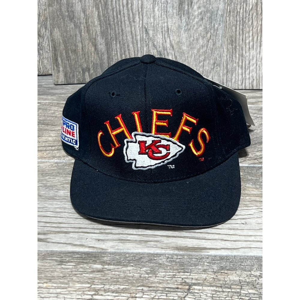 Vintage Kansas City Chiefs Fitted Hat S/M 90s NFL Pro Sports Specialties NEW KC